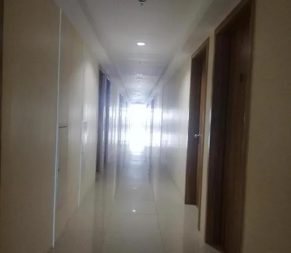 Grand Riviera Type Only Manilla